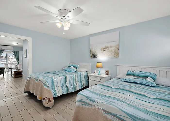 Beautiful Bayfront Retreat Near Jolly Roger, Sunset Views Apartment Ocean City
