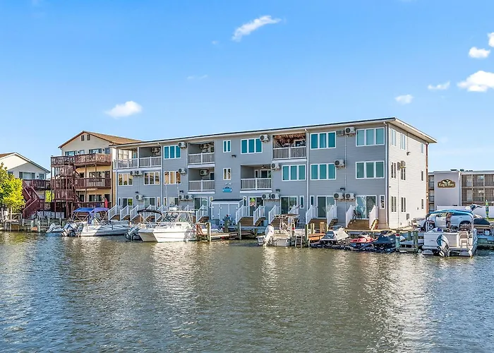 Beautiful Bayfront Retreat Near Jolly Roger, Sunset Views * Ocean City