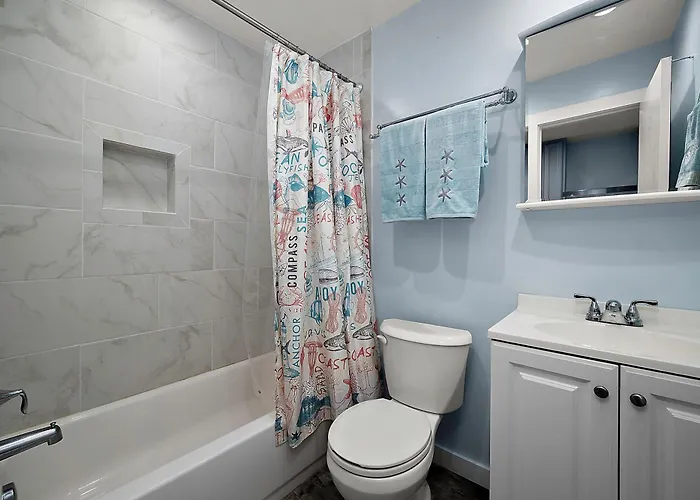 Beautiful Bayfront Retreat Near Jolly Roger, Sunset Views Ocean City